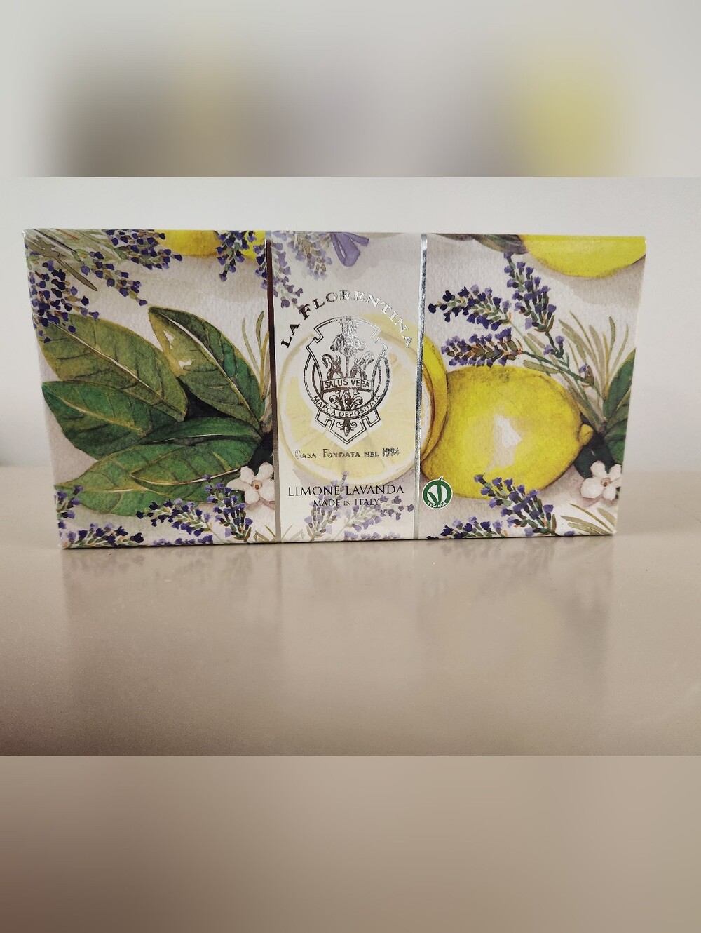 La Fiorentina Lemon & Lavender Soap In Gift Box!  New 3 bars X 5.3 Oz
